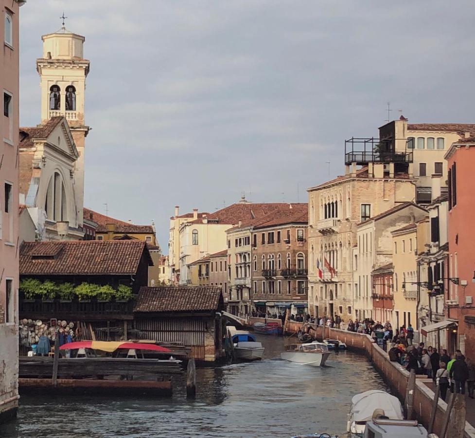 ホテル Carbonaia Venezia エクステリア 写真